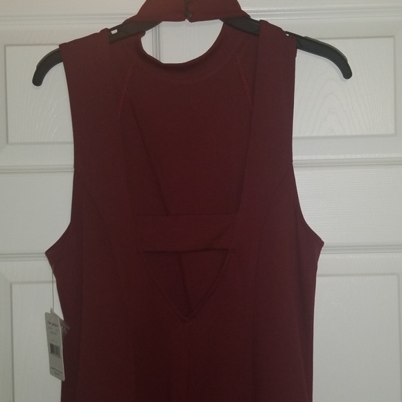 Dress - Picture 3 of 3